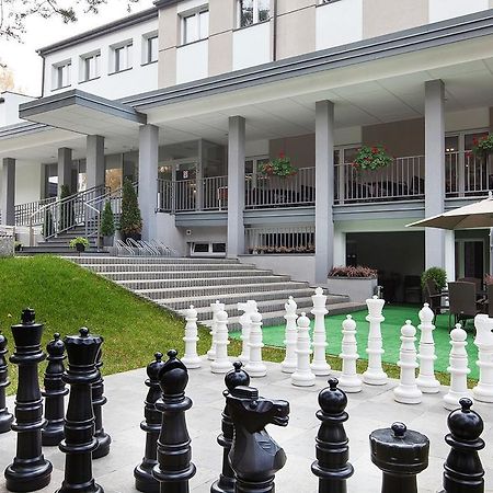 Inwest Osrodek Szkoleniowo-Wypoczynkowy Hotel Smardzewice Luaran gambar