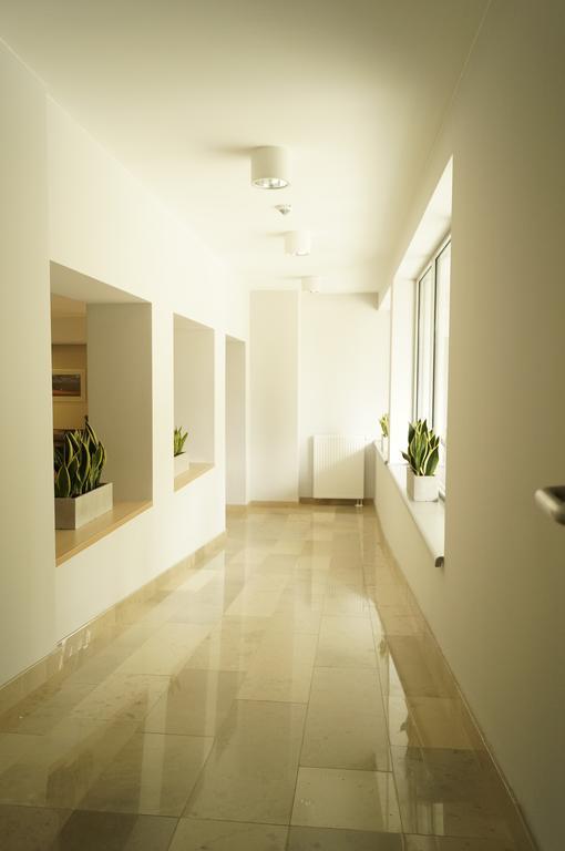 Inwest Osrodek Szkoleniowo-Wypoczynkowy Hotel Smardzewice Luaran gambar